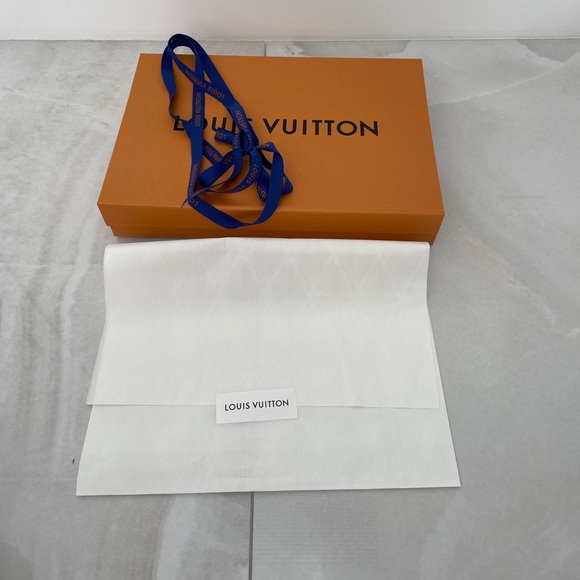 Louis Vuitton Accessories Authentic Louis Vuitton Gift Box